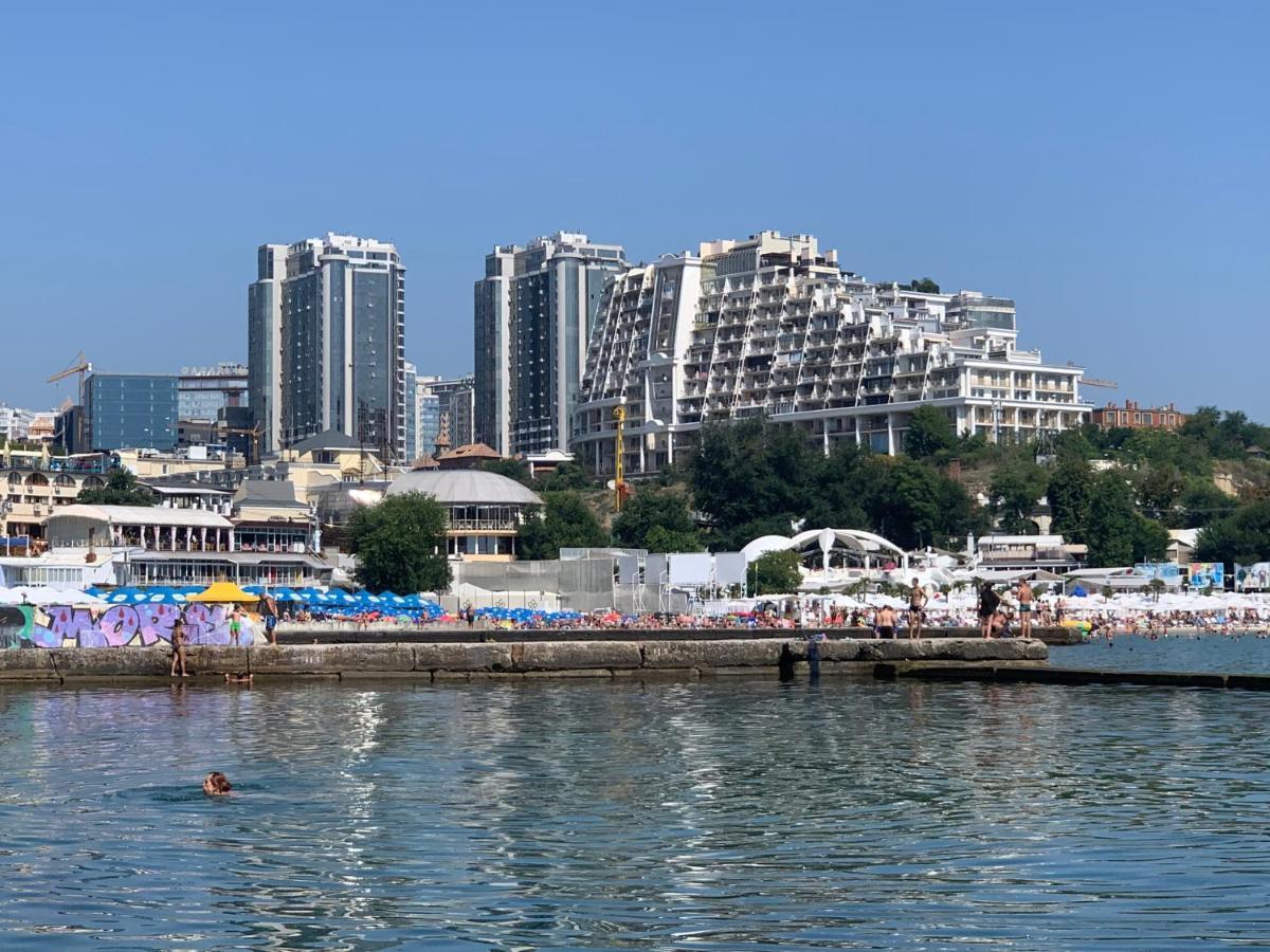 Gagarin Plaza Apartments โอเดสซา ภายนอก รูปภาพ