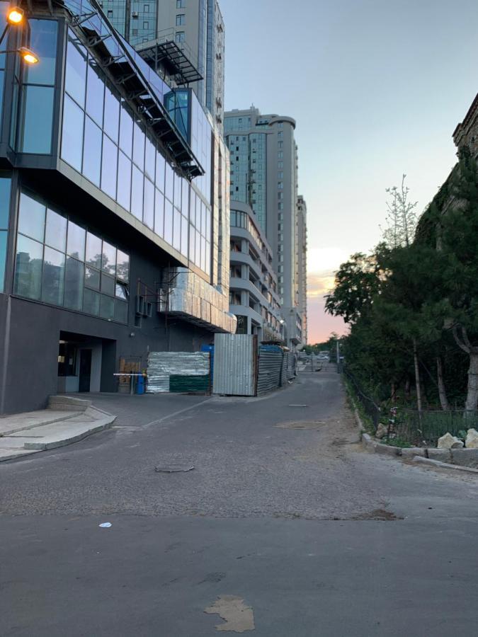 Gagarin Plaza Apartments โอเดสซา ภายนอก รูปภาพ