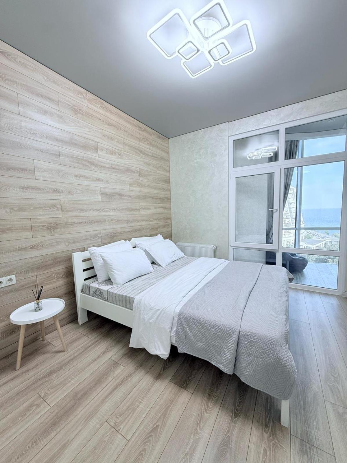 Gagarin Plaza Apartments โอเดสซา ภายนอก รูปภาพ
