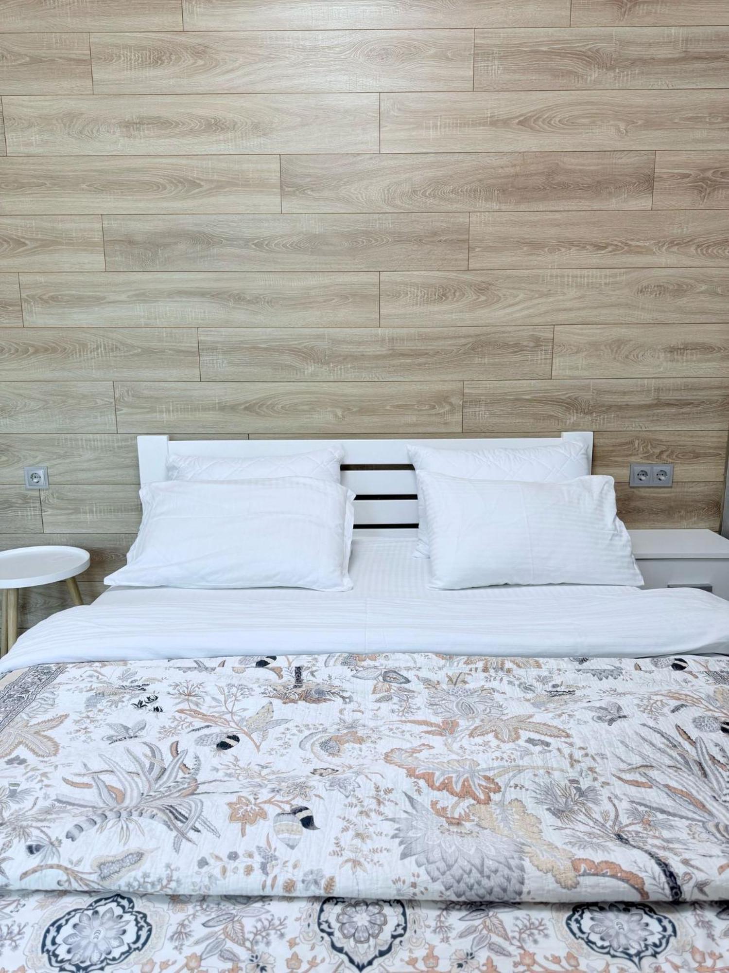 Gagarin Plaza Apartments โอเดสซา ภายนอก รูปภาพ