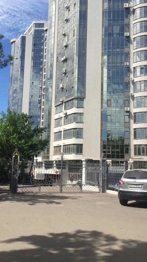 Gagarin Plaza Apartments โอเดสซา ภายนอก รูปภาพ